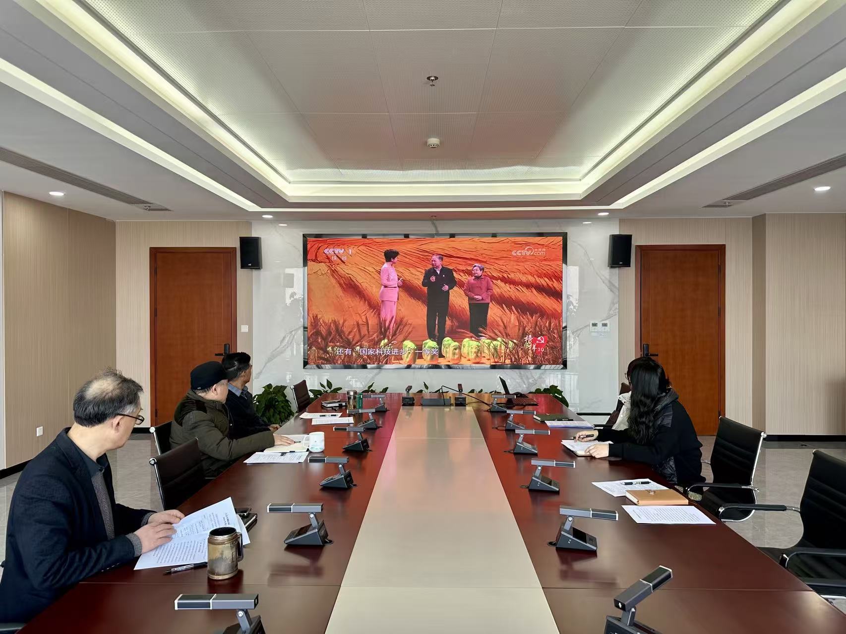 dc856a04fea424274e05af37f3f084cc.jpg dc856a04fea424274e05af37f3f084cc.jpg